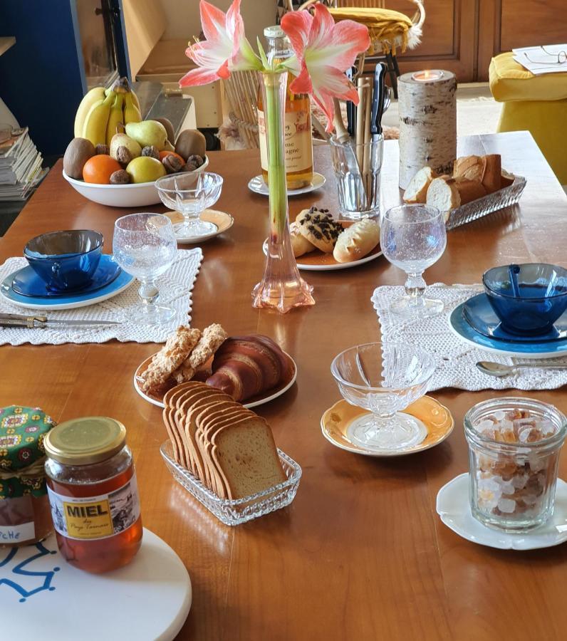 A L'Ecole Buissonniere, Chambre D'Hotes En Sidobre Lacrouzette 外观 照片